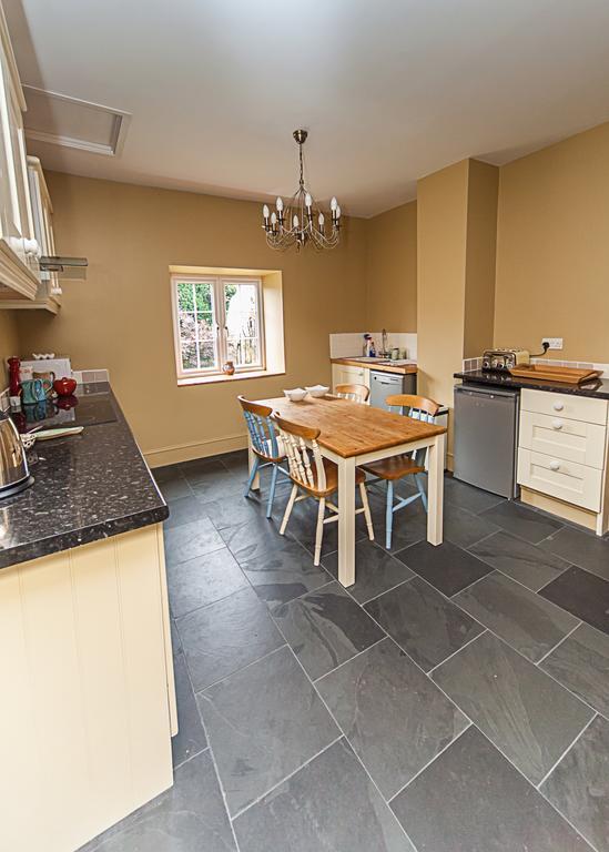 Stoodleigh Court Coach House Bed and Breakfast Tiverton  Εξωτερικό φωτογραφία